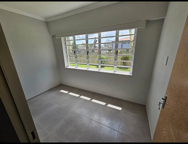 1.5 BEDROOM FLAT SOLD IN PINETOWN CENTRAL